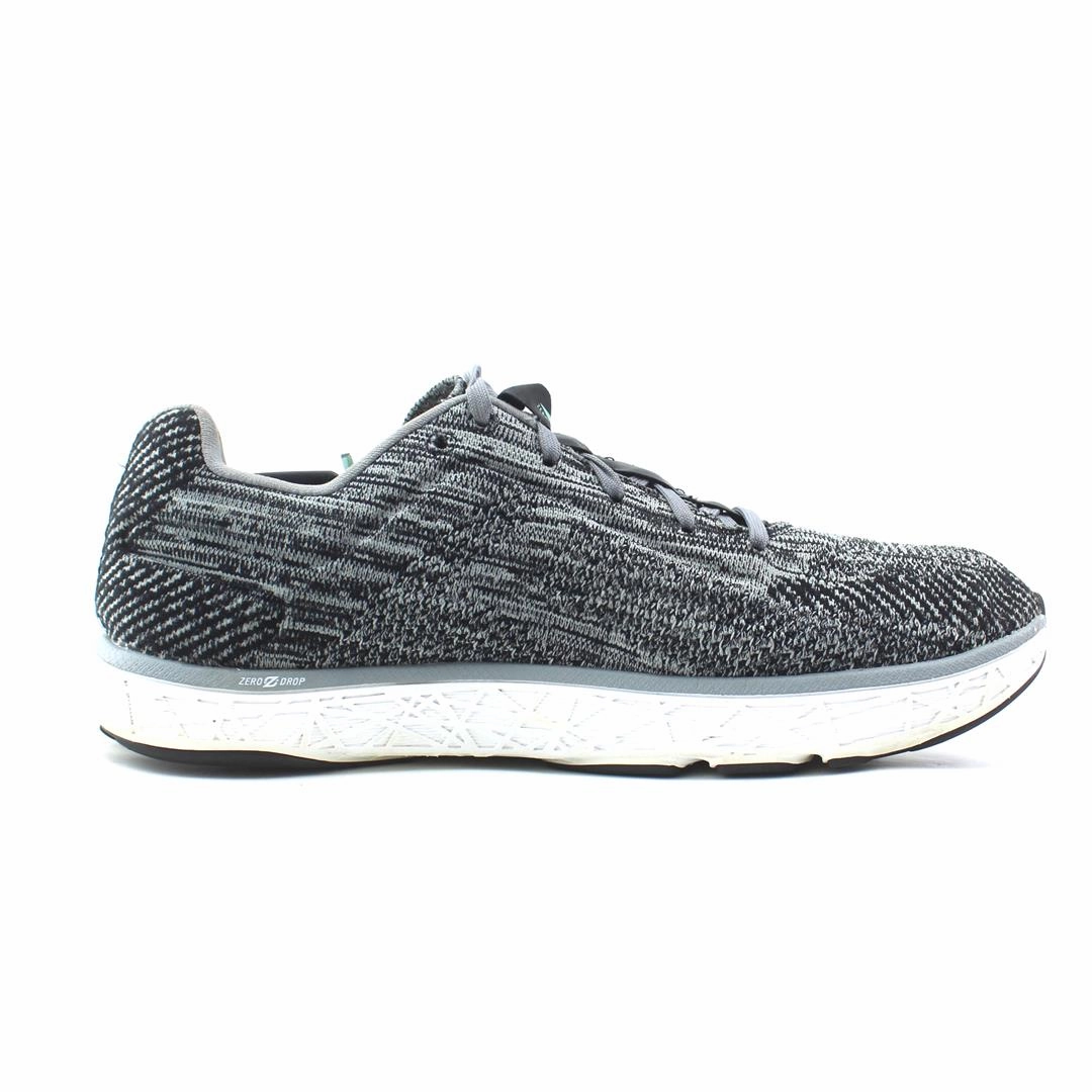 ALTRA ESCALANTE 3 lightweight athletic shoe look