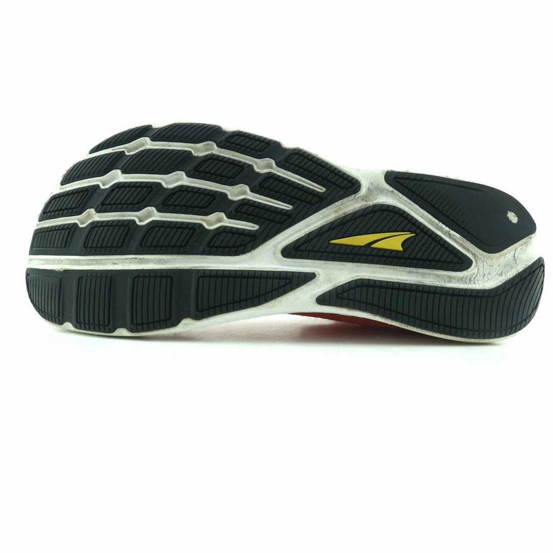 ALTRA ESCALANTE 3 lightweight athletic shoe look
