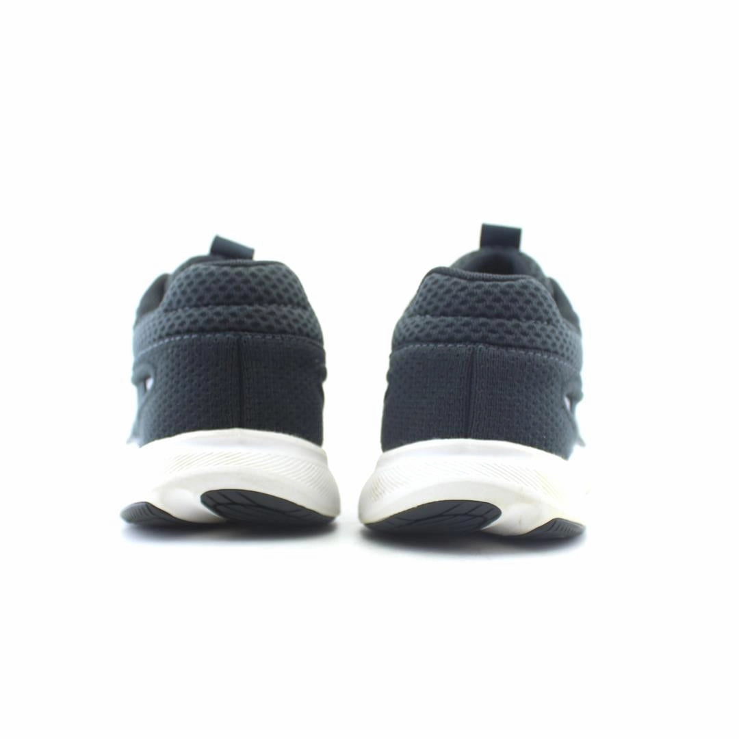 ALTRA ESCALANTE 3 lightweight athletic shoe look