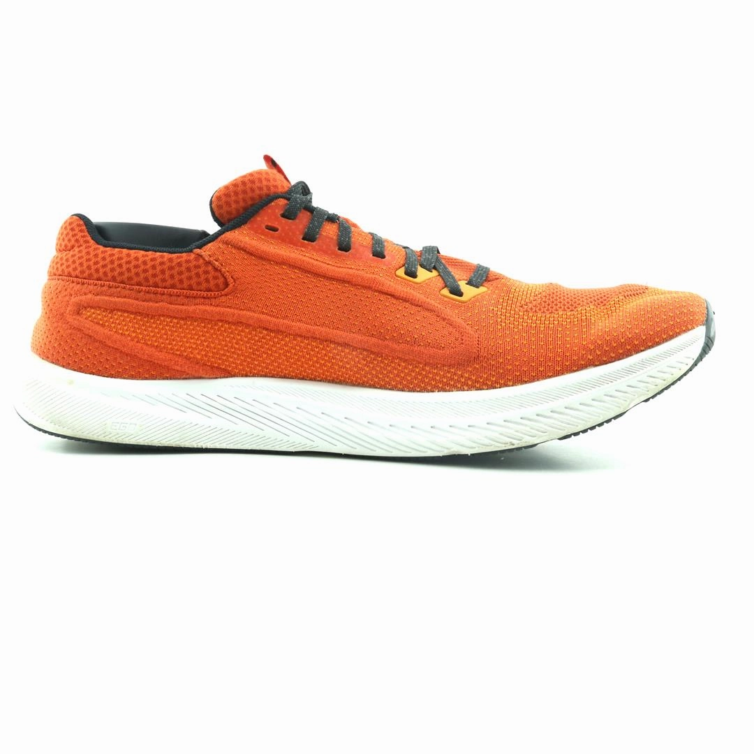 ALTRA ESCALANTE 3 lightweight athletic shoe look