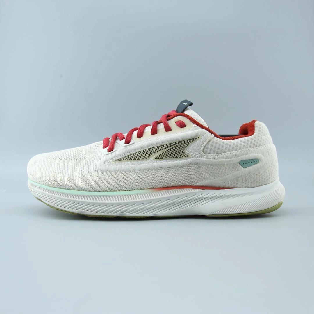 ALTRA ESCALANTE 3 Altra trail-ready shoes