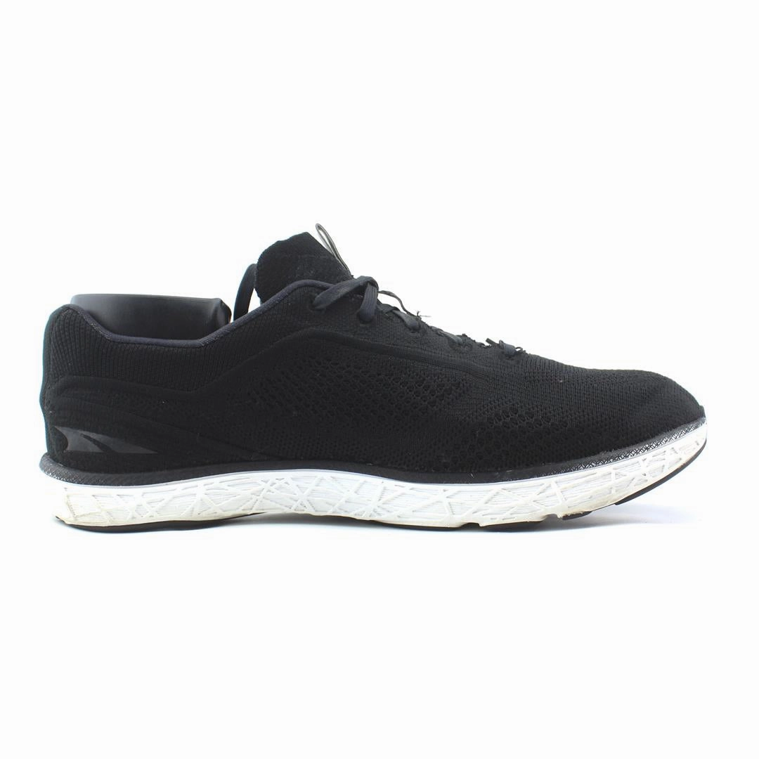 ALTRA ESCALANTE lightweight athletic shoe look