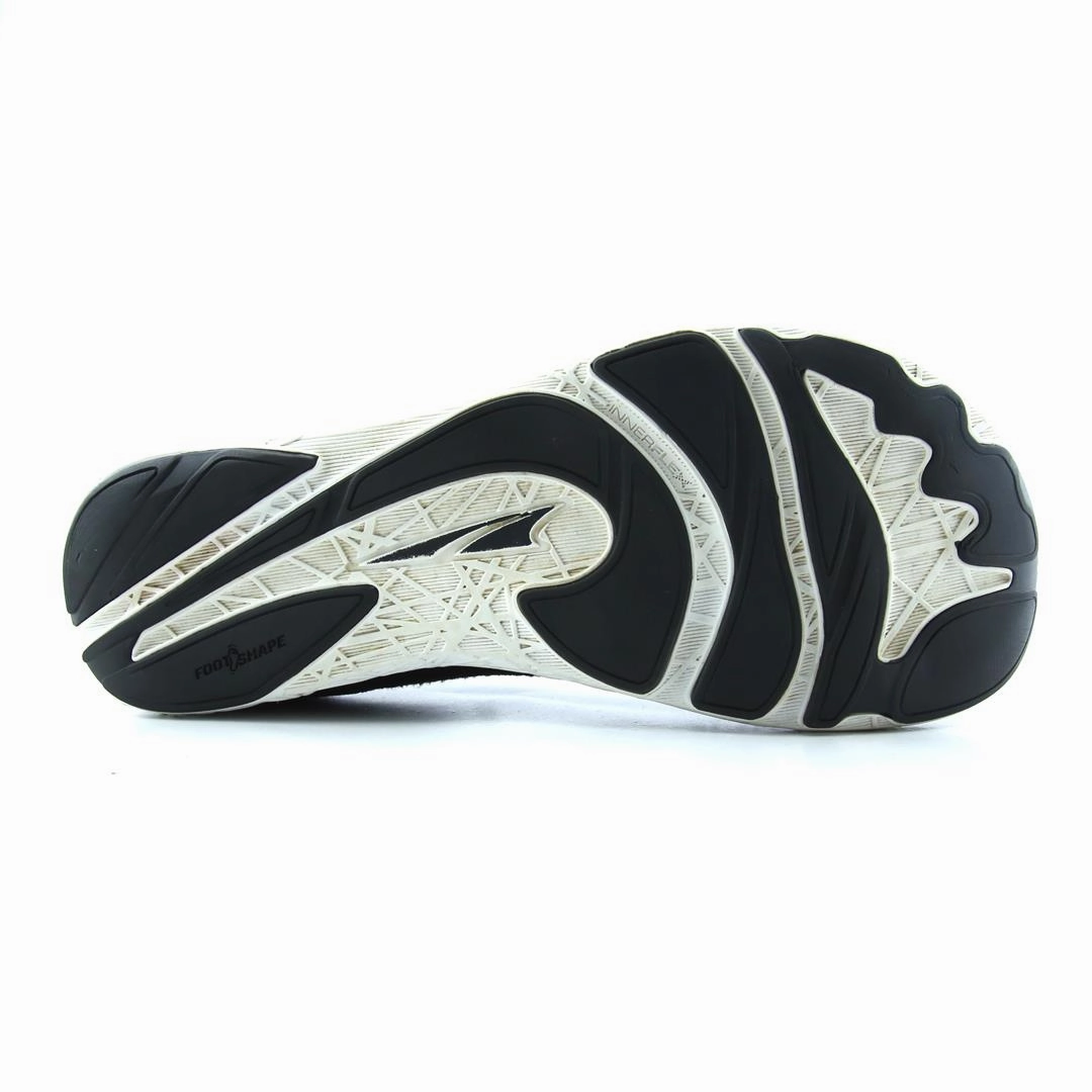 ALTRA ESCALANTE lightweight athletic shoe look
