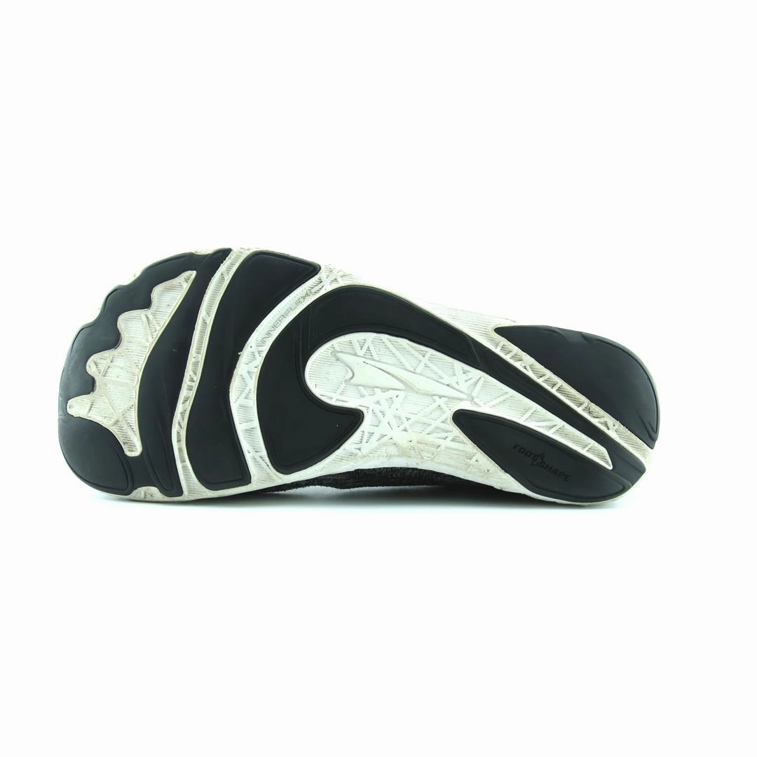 ALTRA ESCALANTE RACER 2 lightweight athletic shoe look