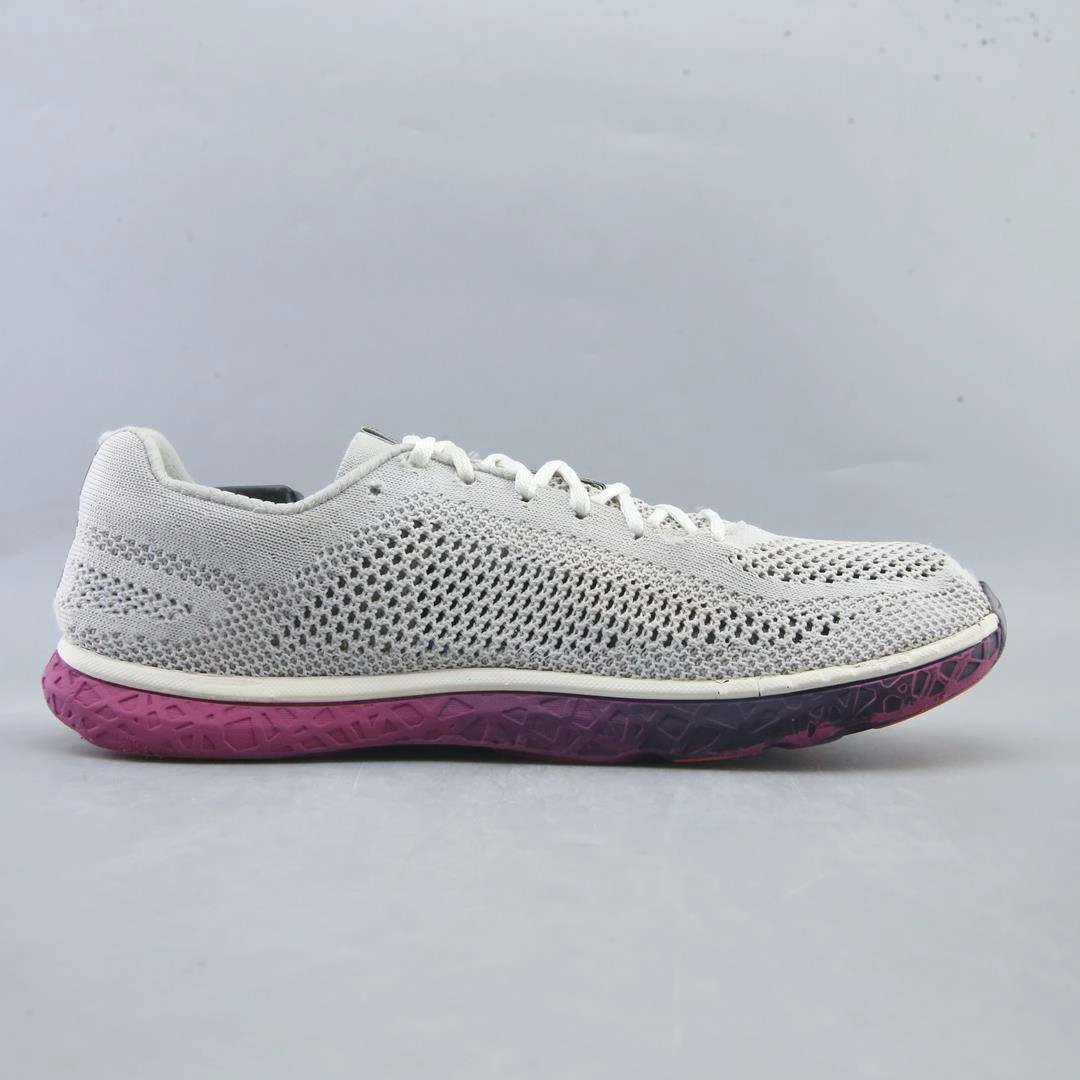 ALTRA ESCALANTE RACER lightweight athletic shoe look