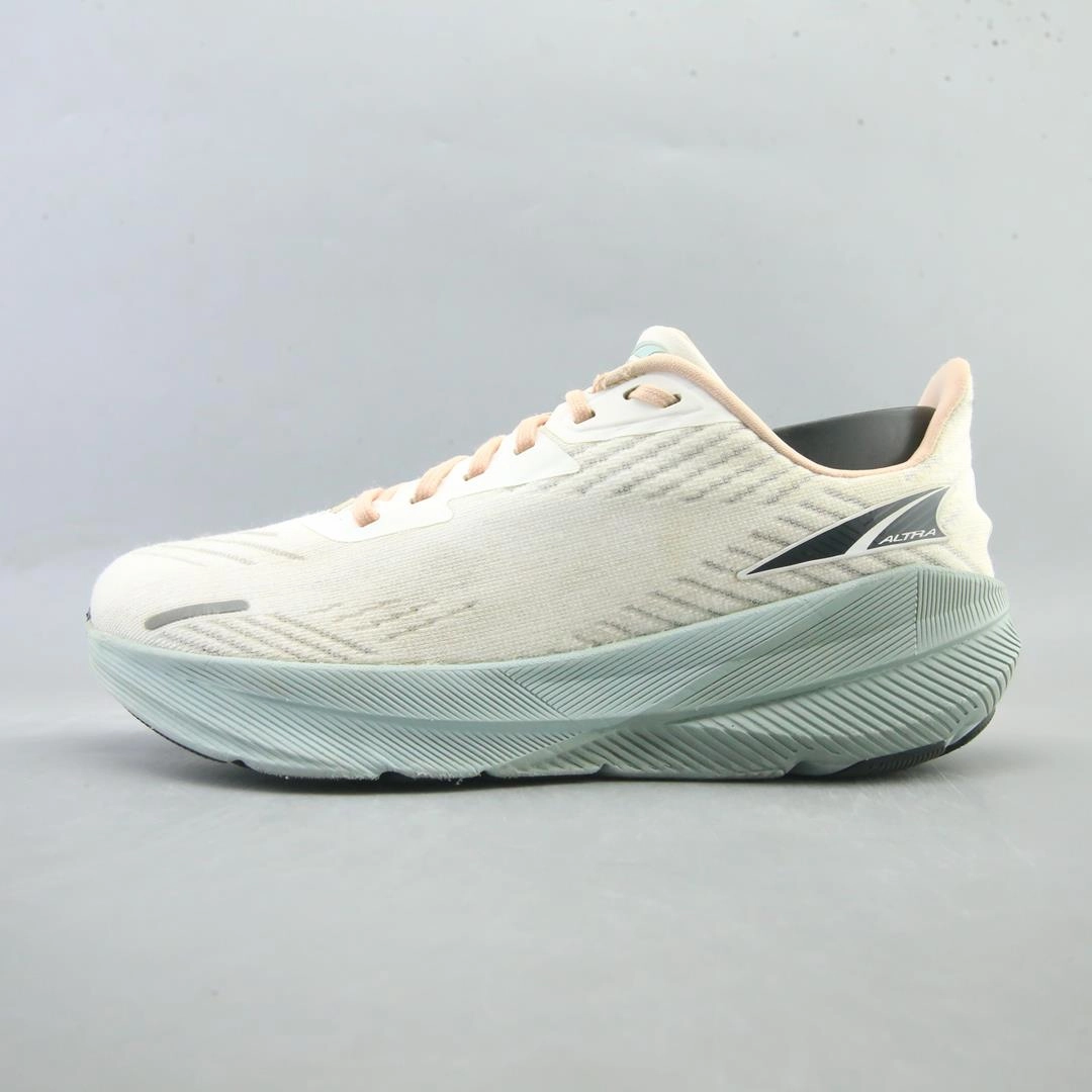 ALTRA FWD EXPERIENCE Altra trail-ready shoes