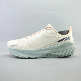 ALTRA FWD EXPERIENCE Altra trail-ready shoes