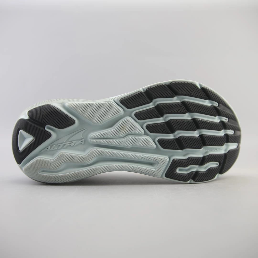 ALTRA FWD EXPERIENCE lightweight athletic shoe look