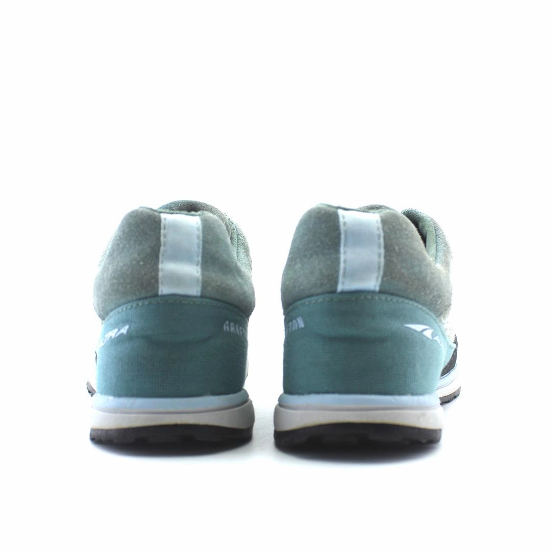 ALTRA GRAFTON lightweight athletic shoe look