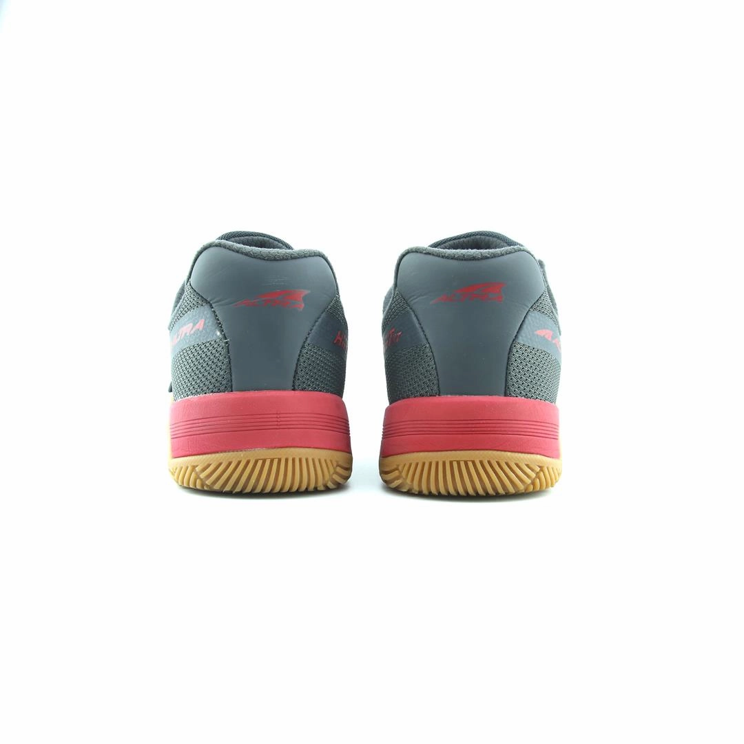 ALTRA HIIT XT lightweight athletic shoe look