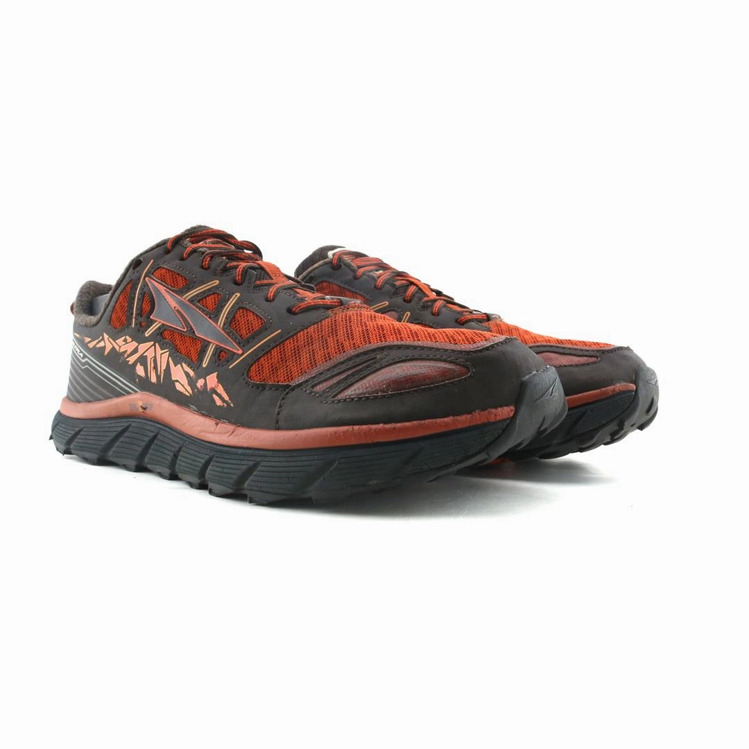 ALTRA LONE PEAK 3.0 lightweight athletic shoe look