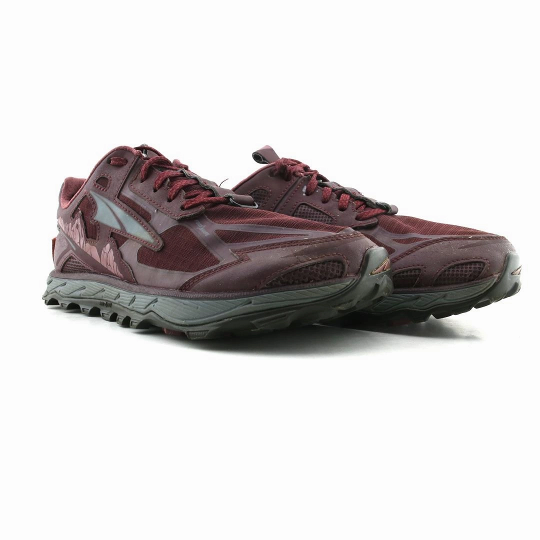 ALTRA LONE PEAK 4.5 lightweight athletic shoe look
