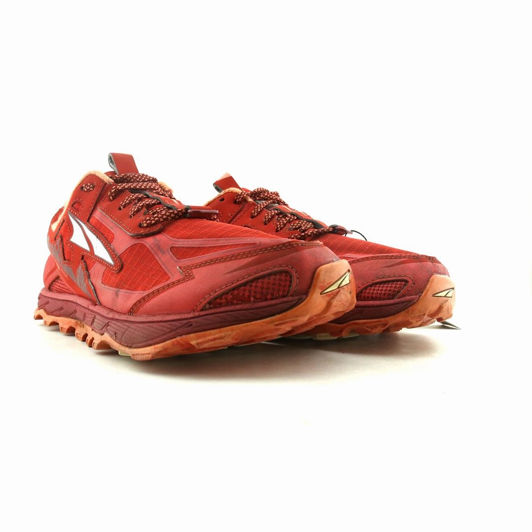 ALTRA LONE PEAK 4.5 lightweight athletic shoe look