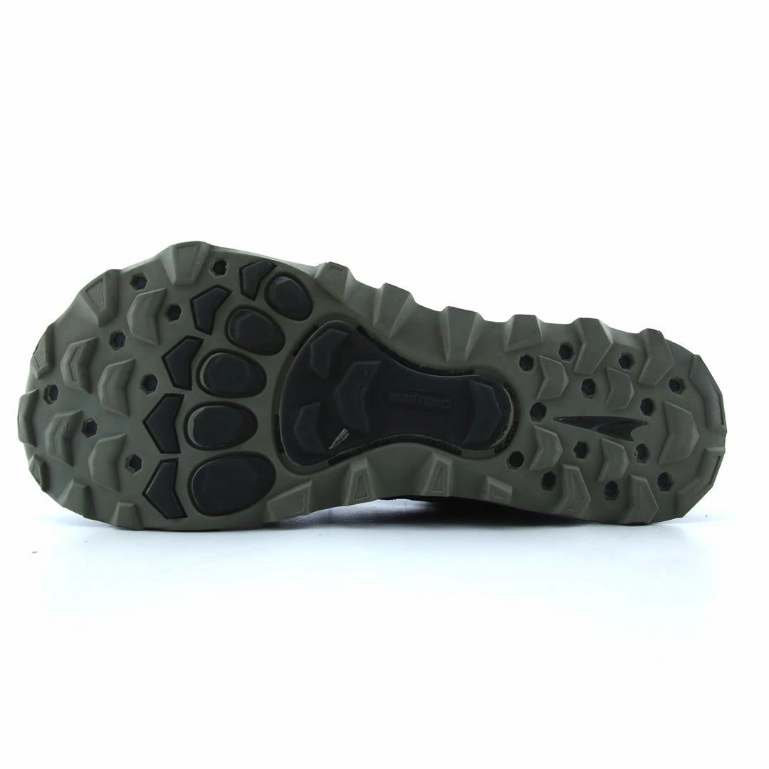 ALTRA LONE PEAK 4.5 lightweight athletic shoe look