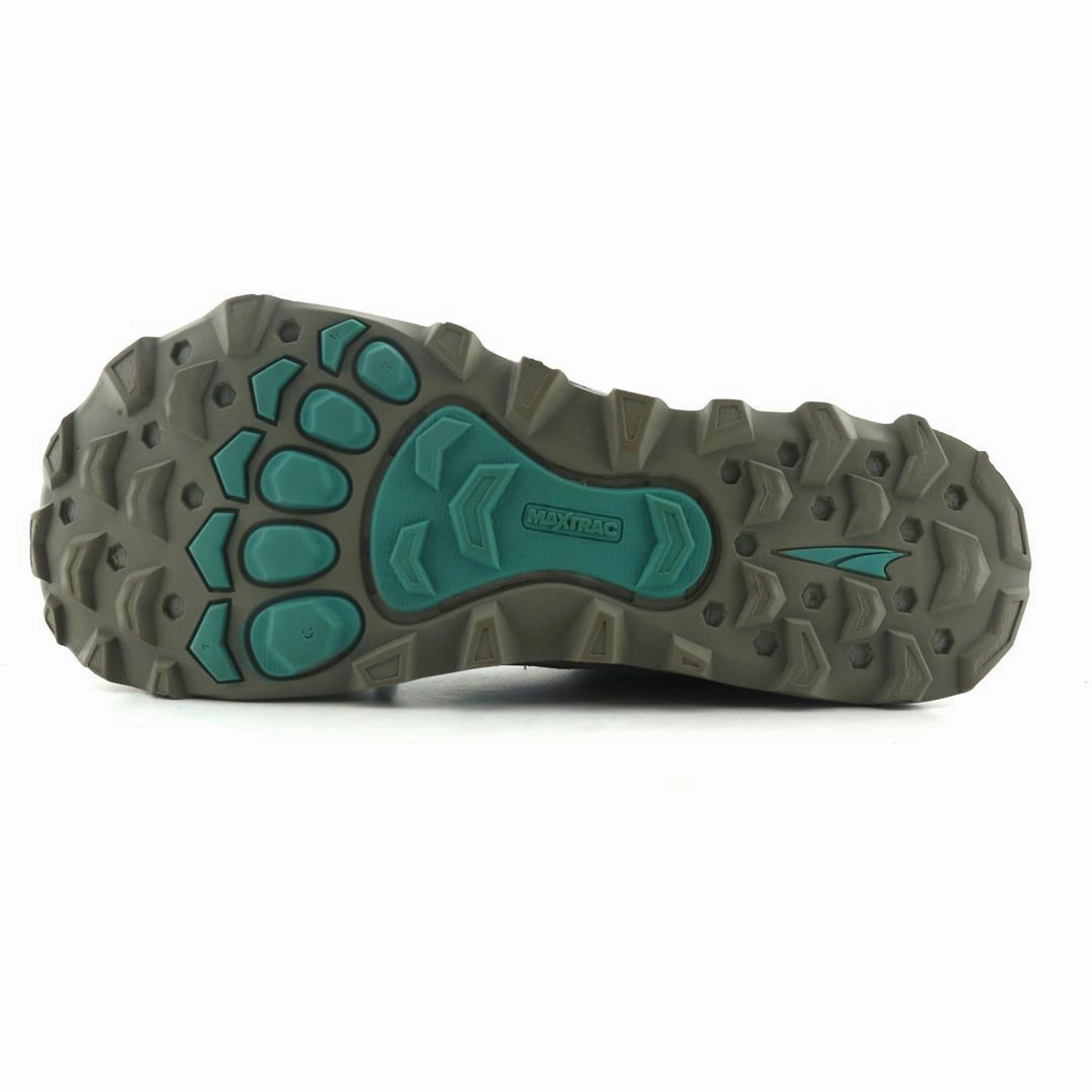 ALTRA  LONE PEAK 4 lightweight athletic shoe look