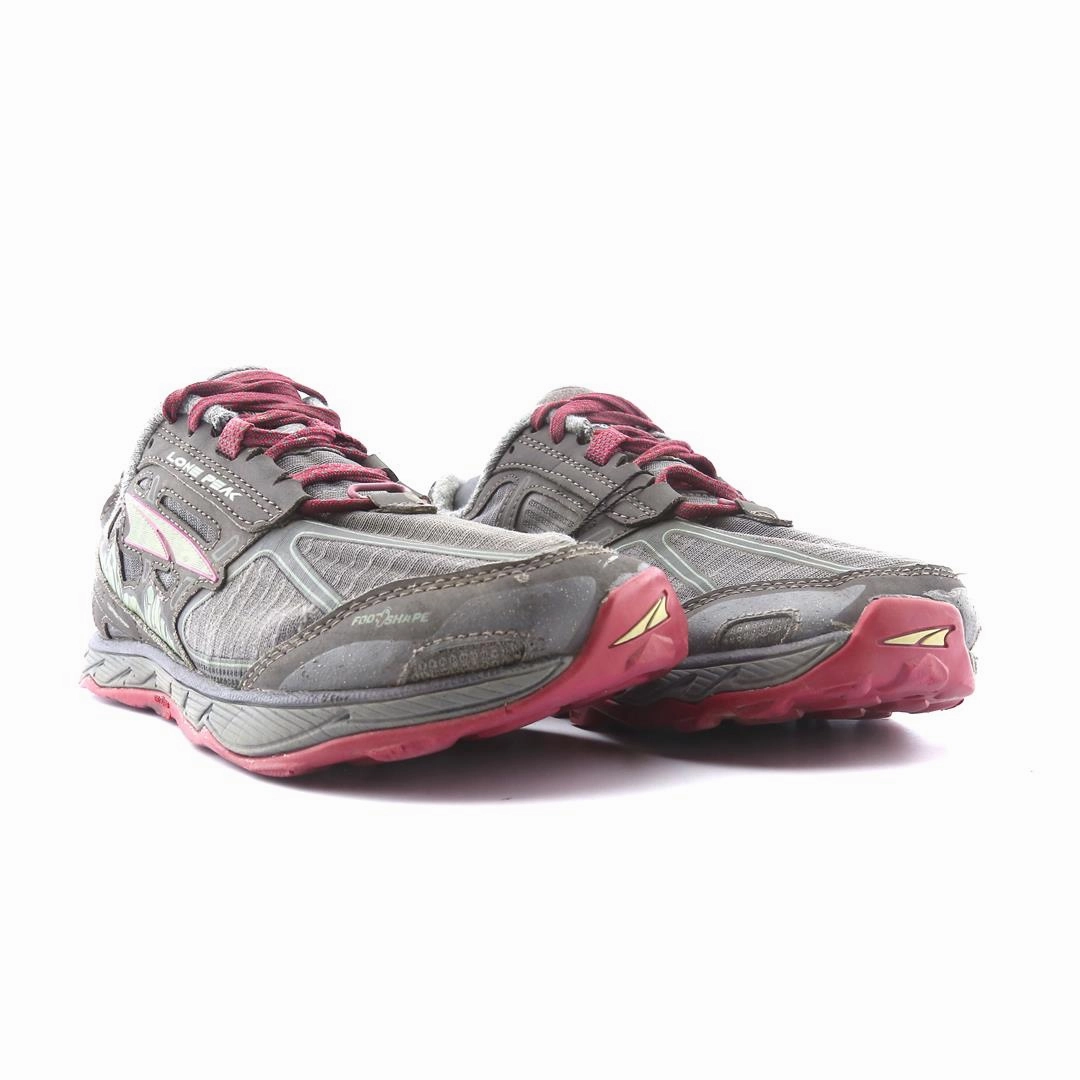 ALTRA LONE PEAK 4 lightweight athletic shoe look