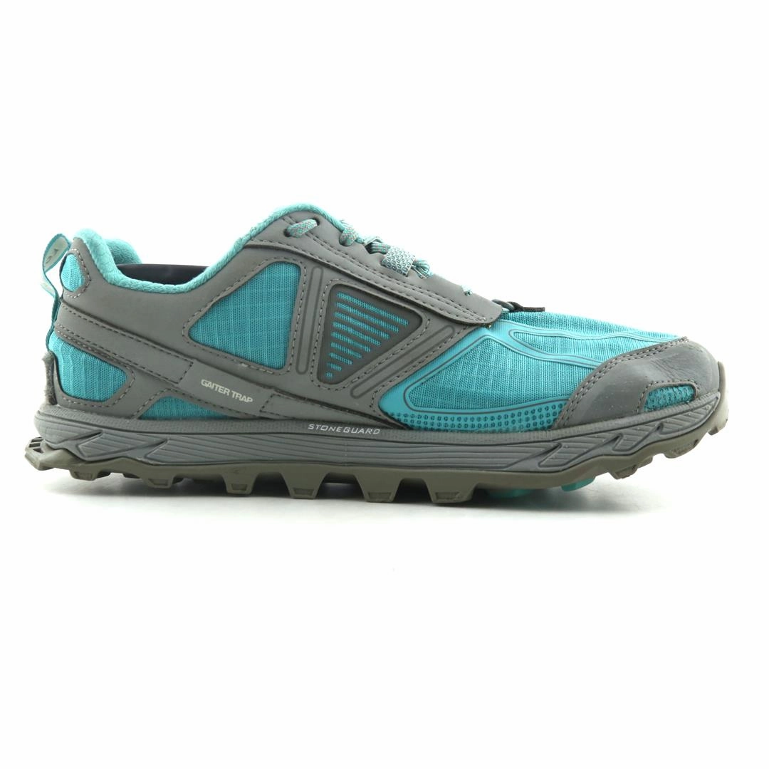 ALTRA  LONE PEAK 4 lightweight athletic shoe look