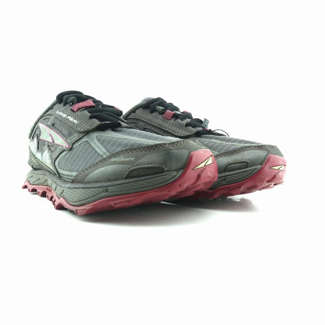 ALTRA LONE PEAK 4 lightweight athletic shoe look