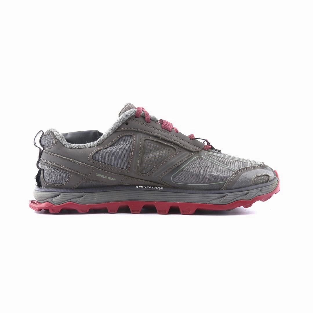 ALTRA LONE PEAK 4 lightweight athletic shoe look