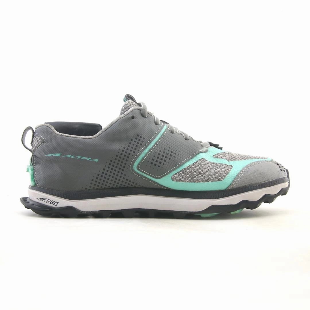 ALTRA LONE PEAK 5 lightweight athletic shoe look