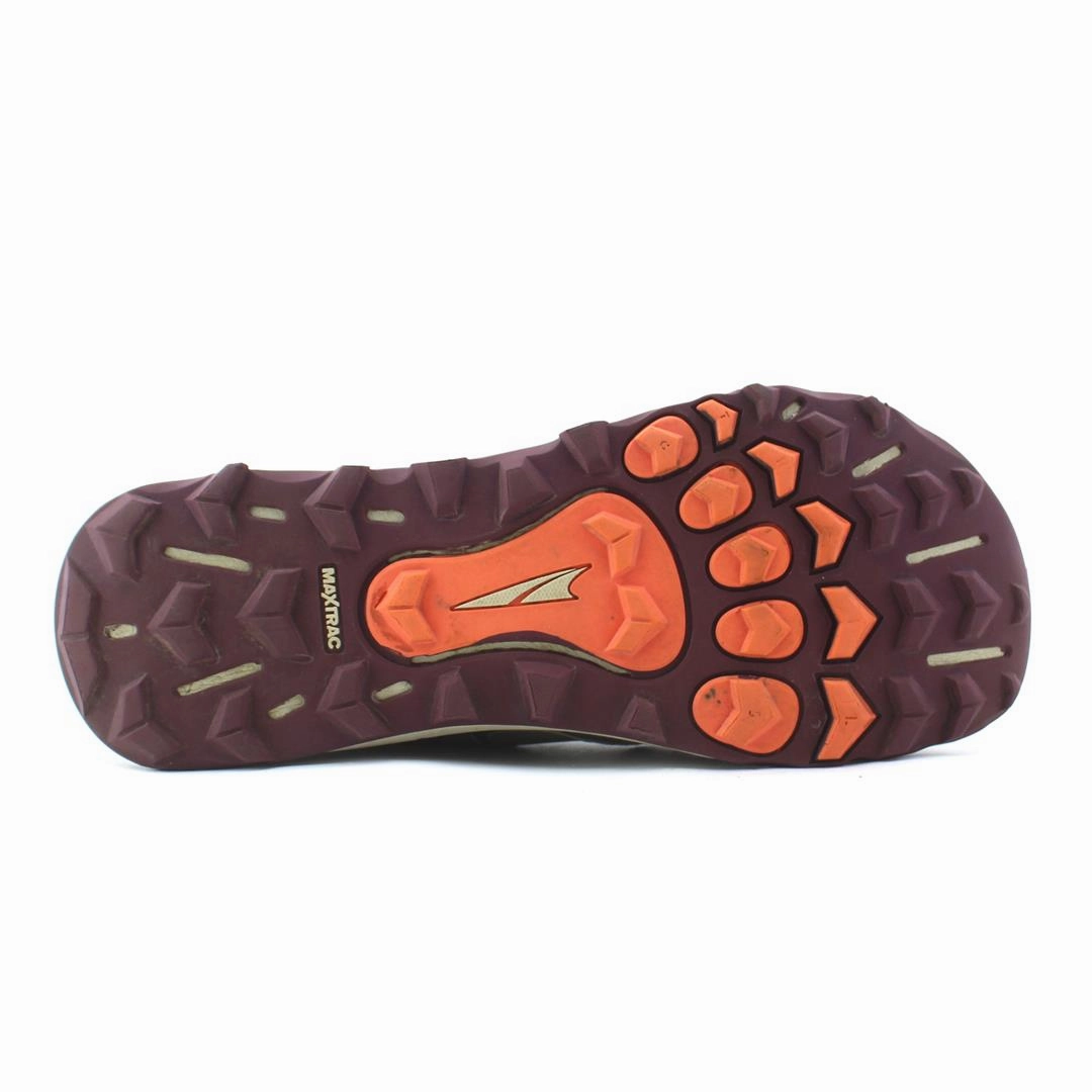 ALTRA LONE PEAK 5 lightweight athletic shoe look
