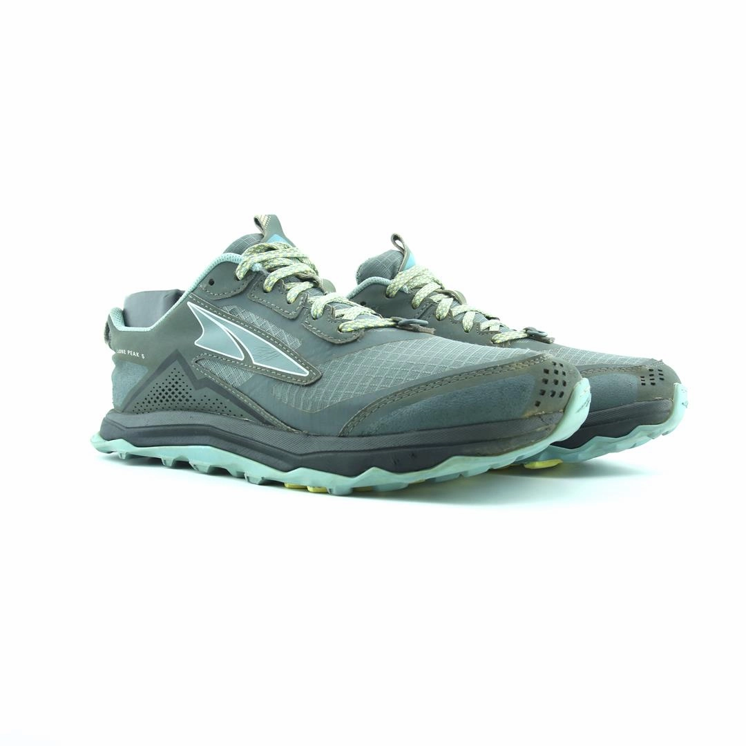 ALTRA LONE PEAK 5 lightweight athletic shoe look
