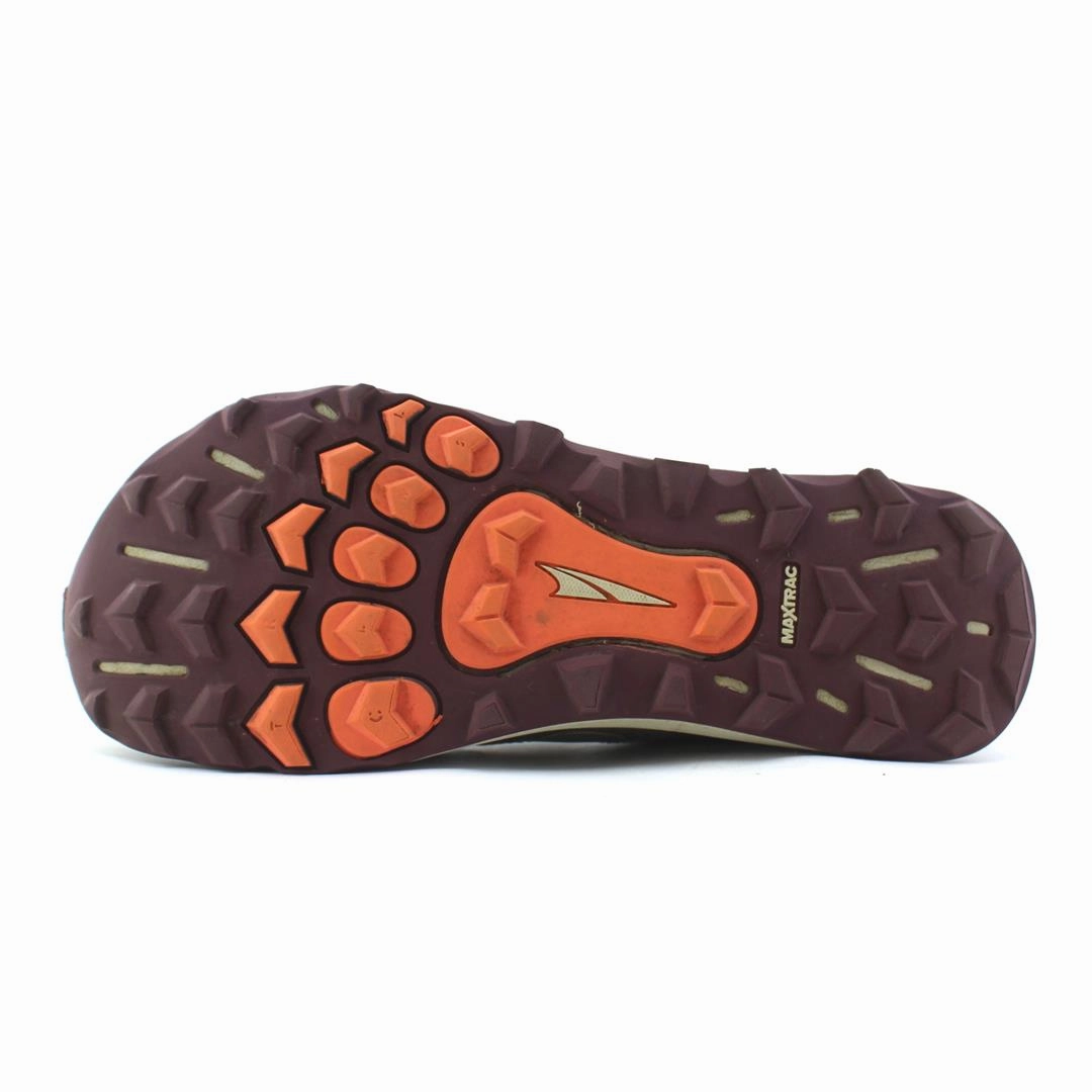 ALTRA LONE PEAK 5 lightweight athletic shoe look