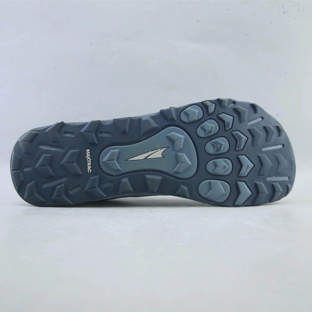 ALTRA LONE PEAK 6 lightweight athletic shoe look