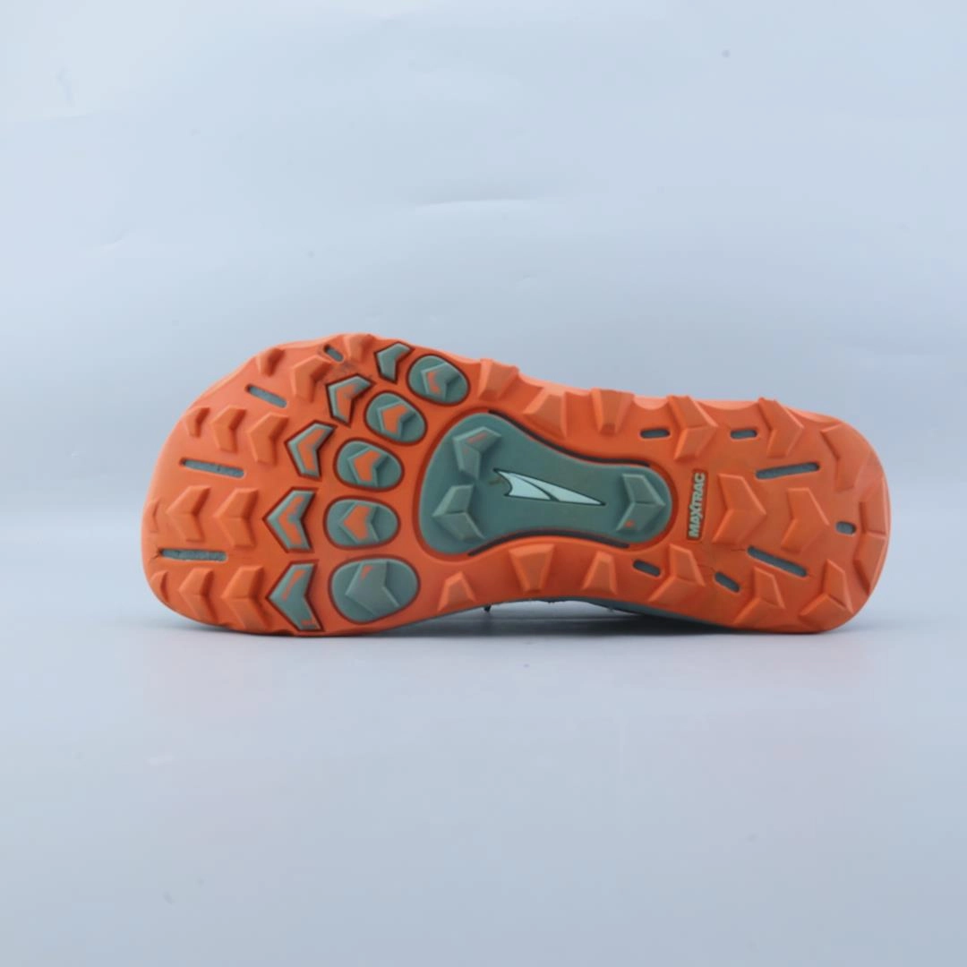 ALTRA LONE PEAK 6 lightweight athletic shoe look