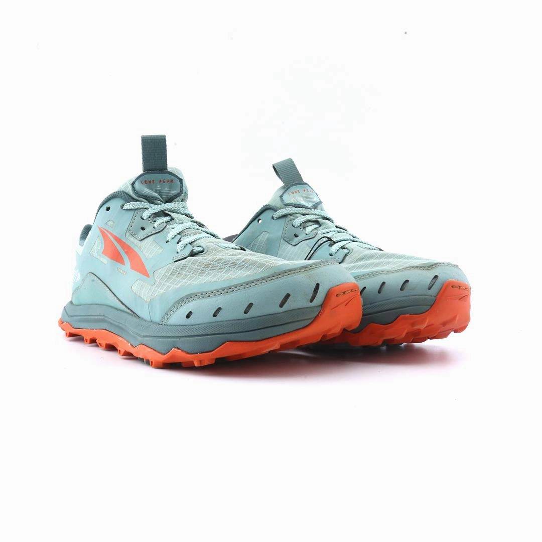 ALTRA LONE PEAK 6 lightweight athletic shoe look