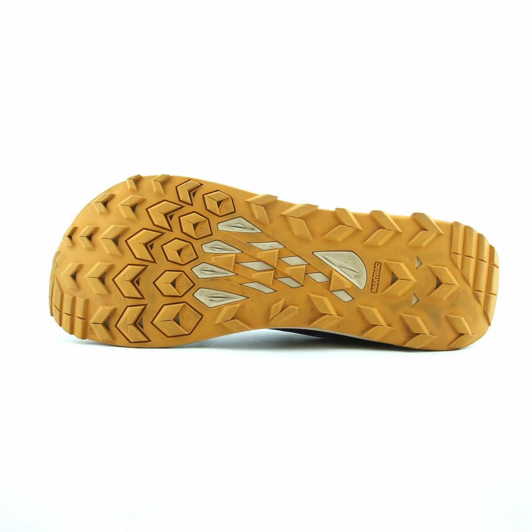 ALTRA LONE PEAK 7 lightweight athletic shoe look