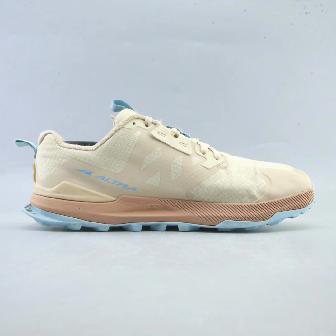 ALTRA LONE PEAK 7 lightweight athletic shoe look