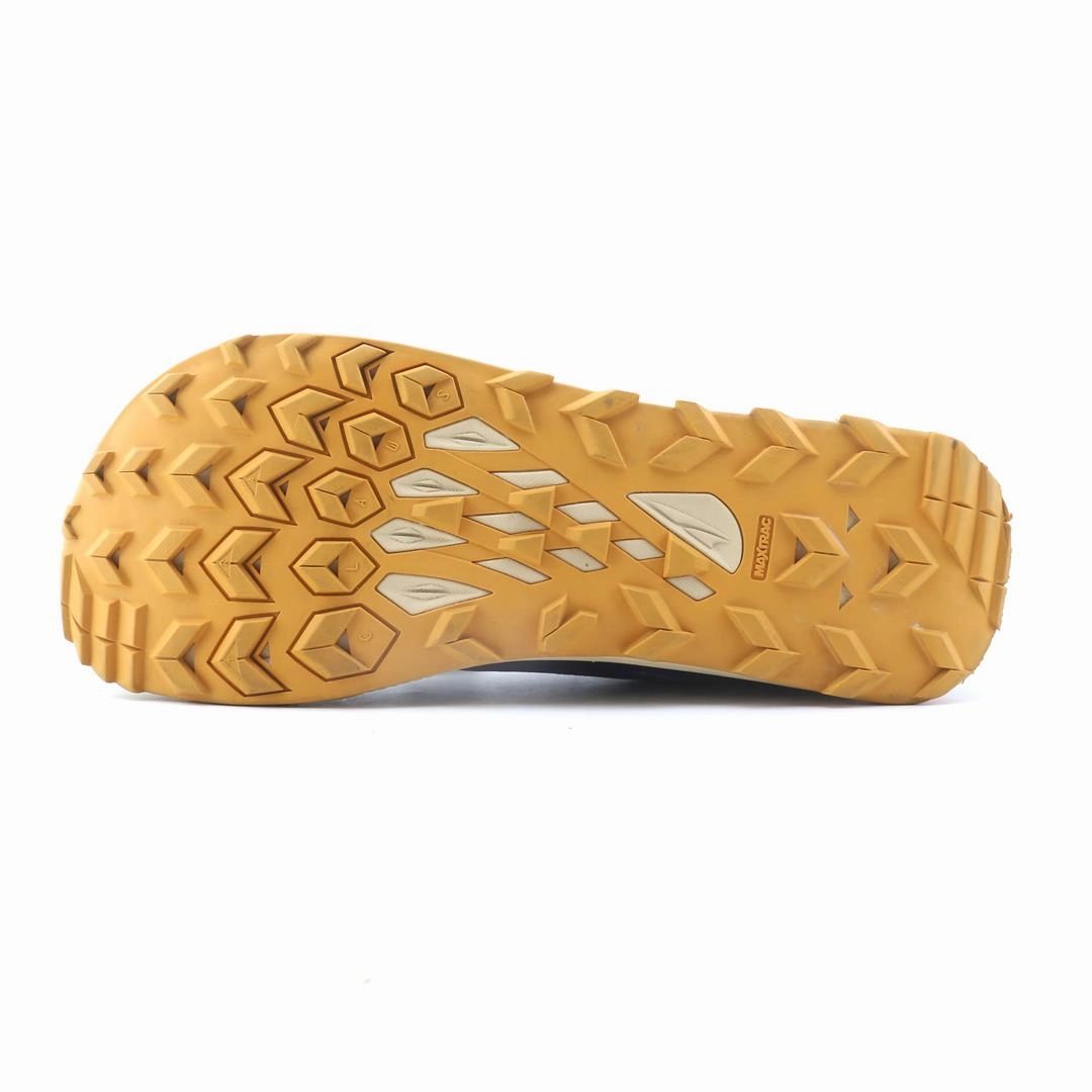 ALTRA LONE PEAK 7 lightweight athletic shoe look