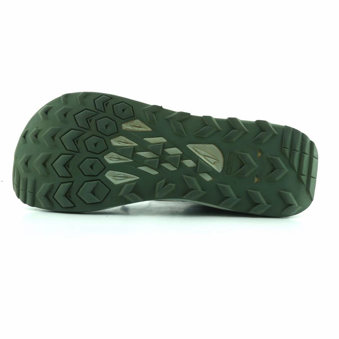 ALTRA LONE PEAK 8 lightweight athletic shoe look