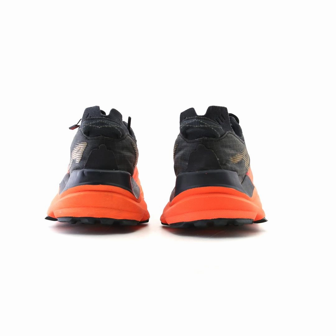 ALTRA MONT BLANC lightweight athletic shoe look