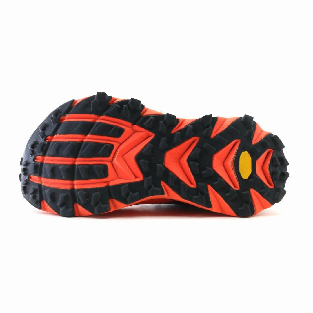 ALTRA MONT BLANC lightweight athletic shoe look