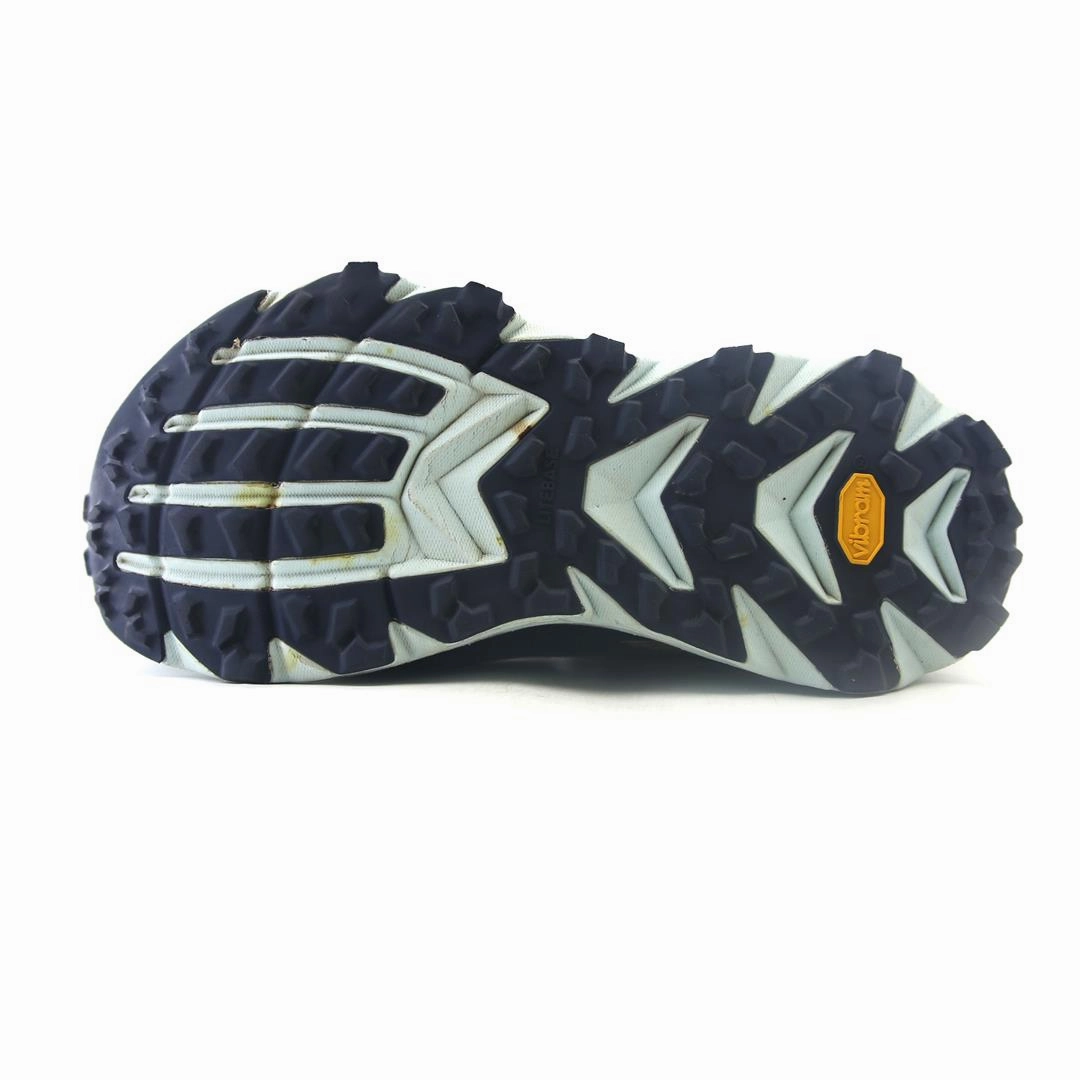 ALTRA MONT BLANC lightweight athletic shoe look
