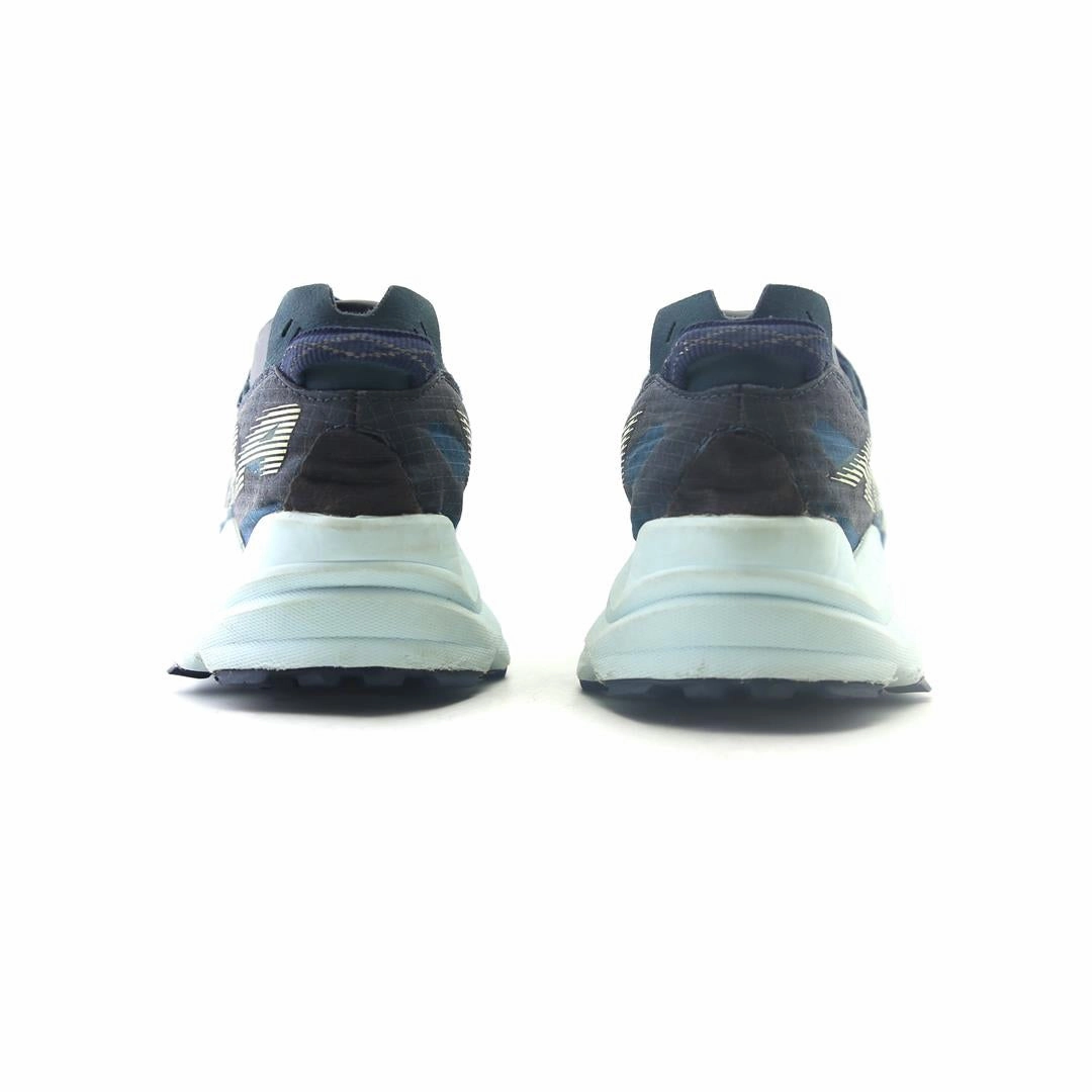 ALTRA MONT BLANC lightweight athletic shoe look