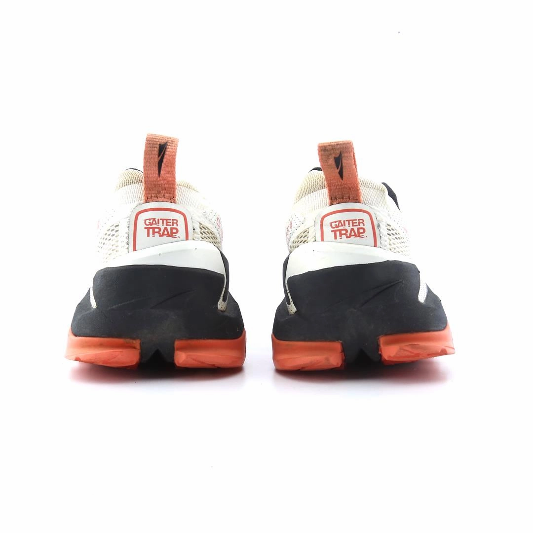 ALTRA OLYMPUS 4 lightweight athletic shoe look