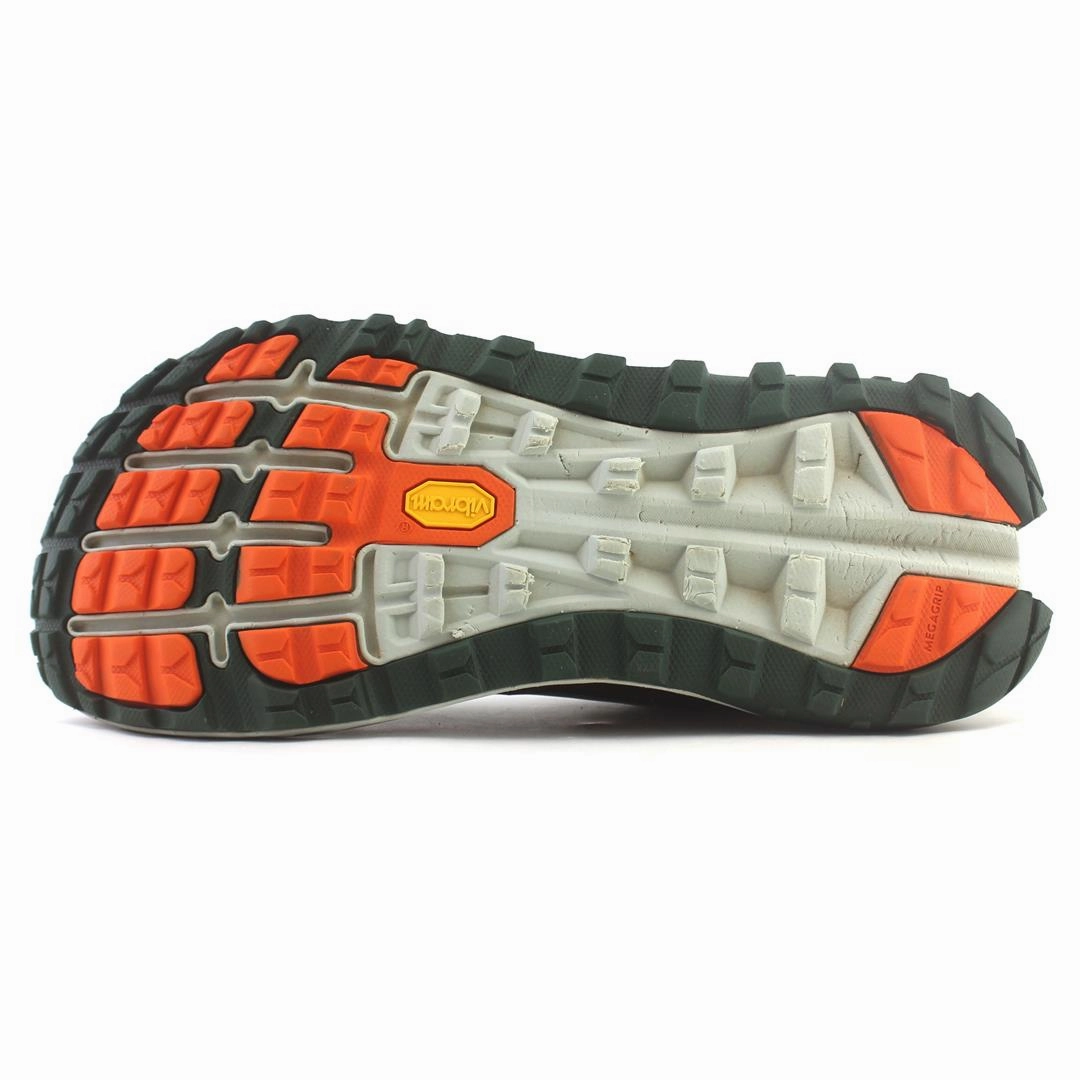 ALTRA OLYMPUS 4 lightweight athletic shoe look