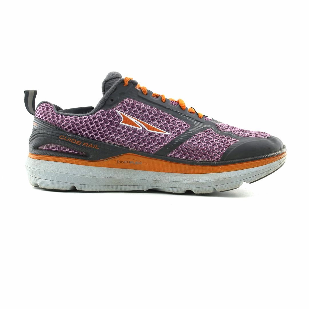 ALTRA PARADIGM 3 lightweight athletic shoe look