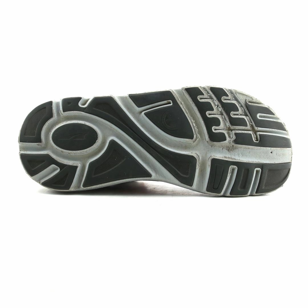 ALTRA PARADIGM 3 lightweight athletic shoe look