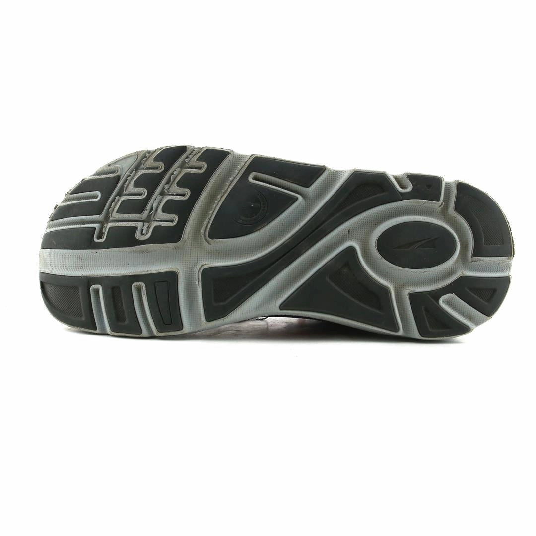 ALTRA PARADIGM 3 lightweight athletic shoe look