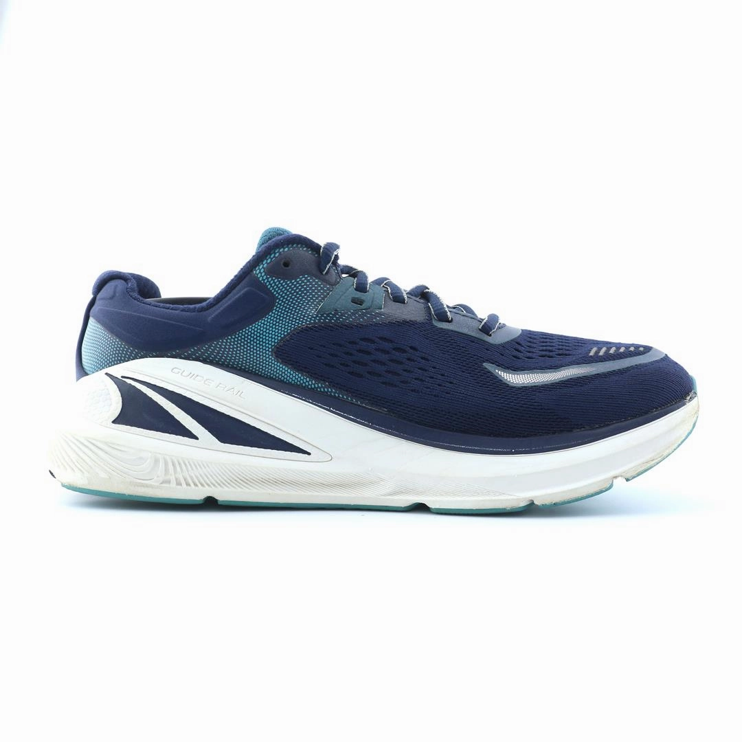 ALTRA PARADIGM 6 lightweight athletic shoe look