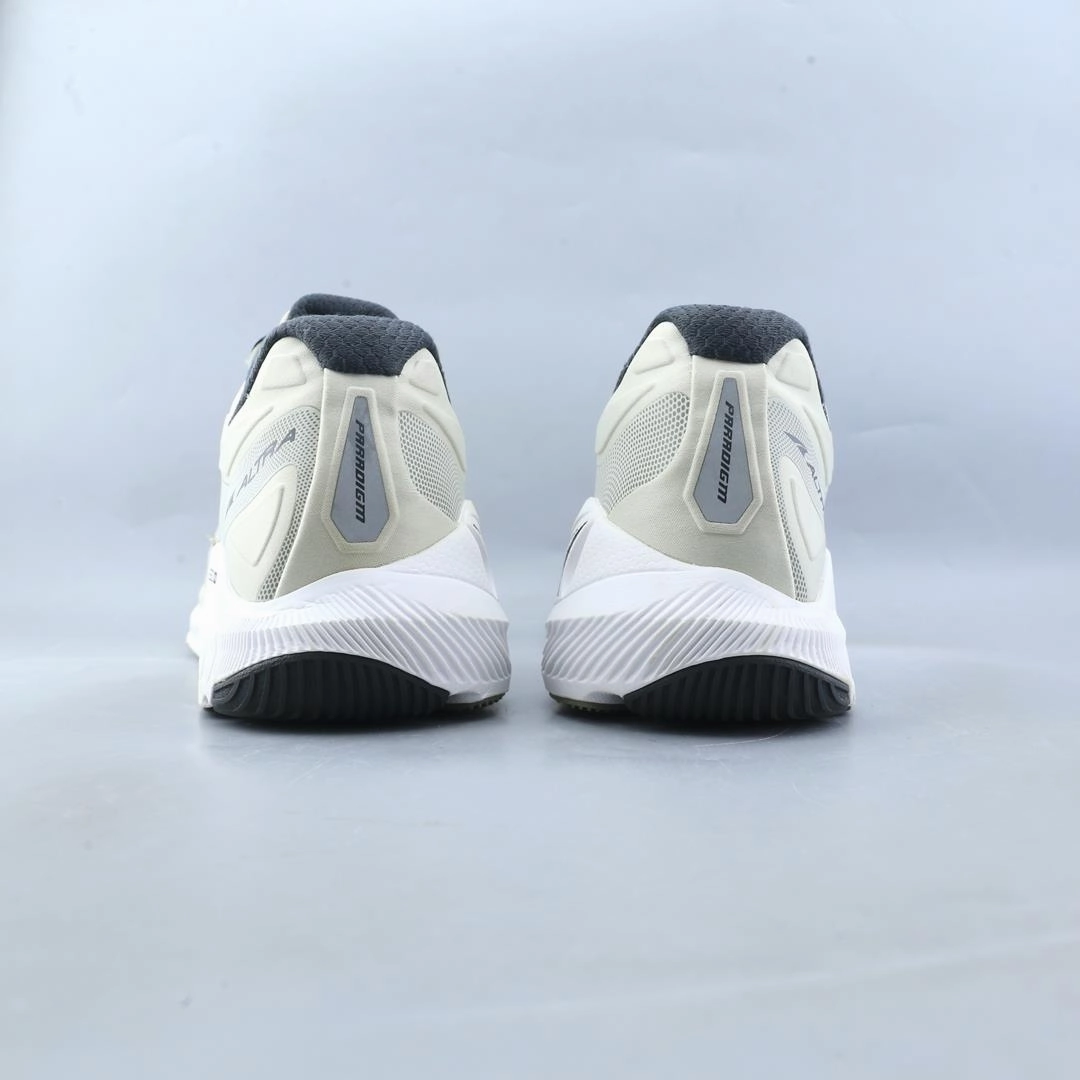 ALTRA PARADIGM 6 lightweight athletic shoe look