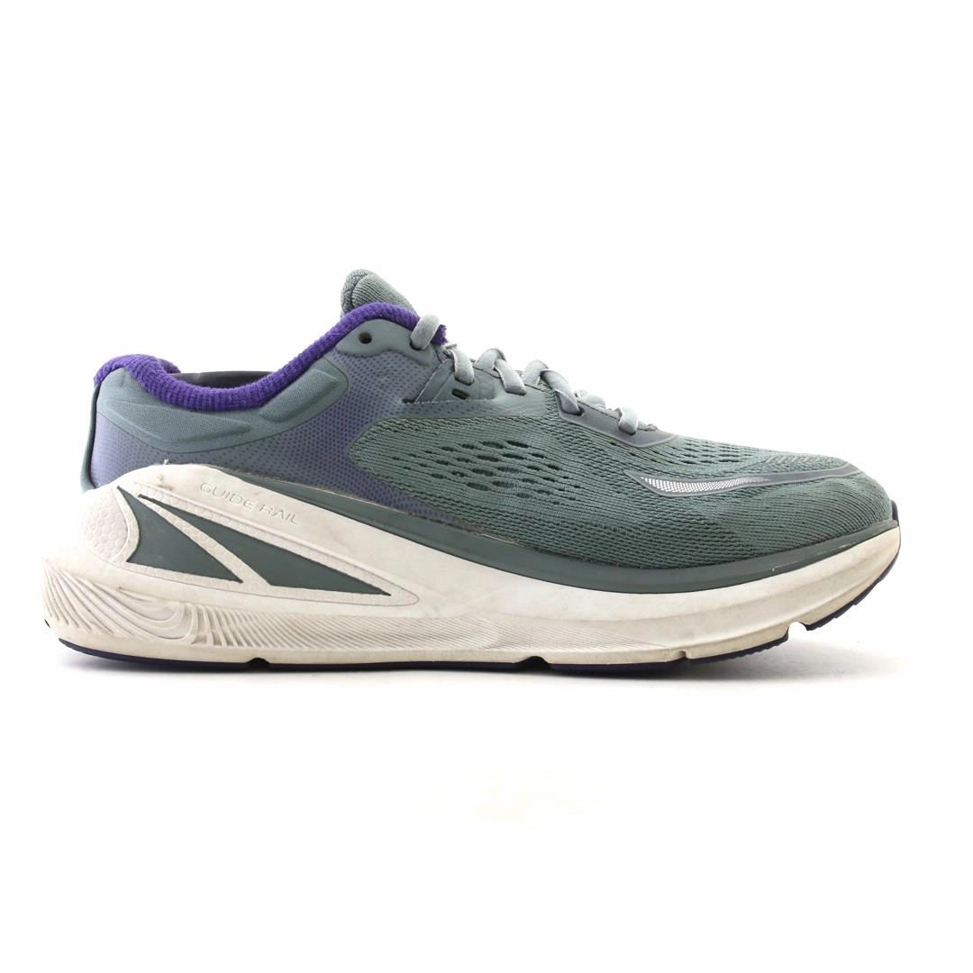 ALTRA PARADIGM 6 lightweight athletic shoe look