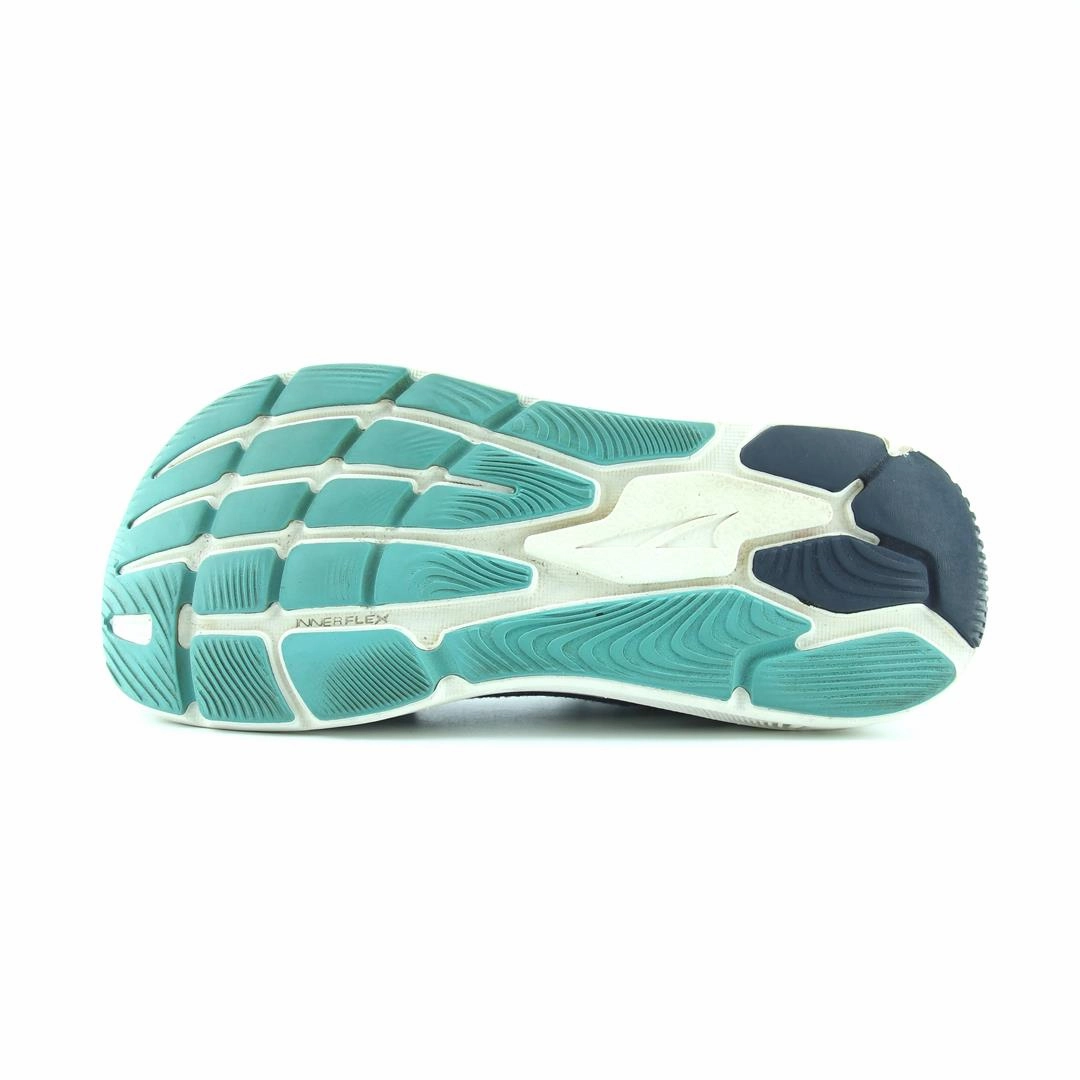 ALTRA PARADIGM 6 lightweight athletic shoe look