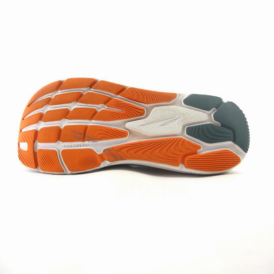 ALTRA PARADIGM 6 lightweight athletic shoe look