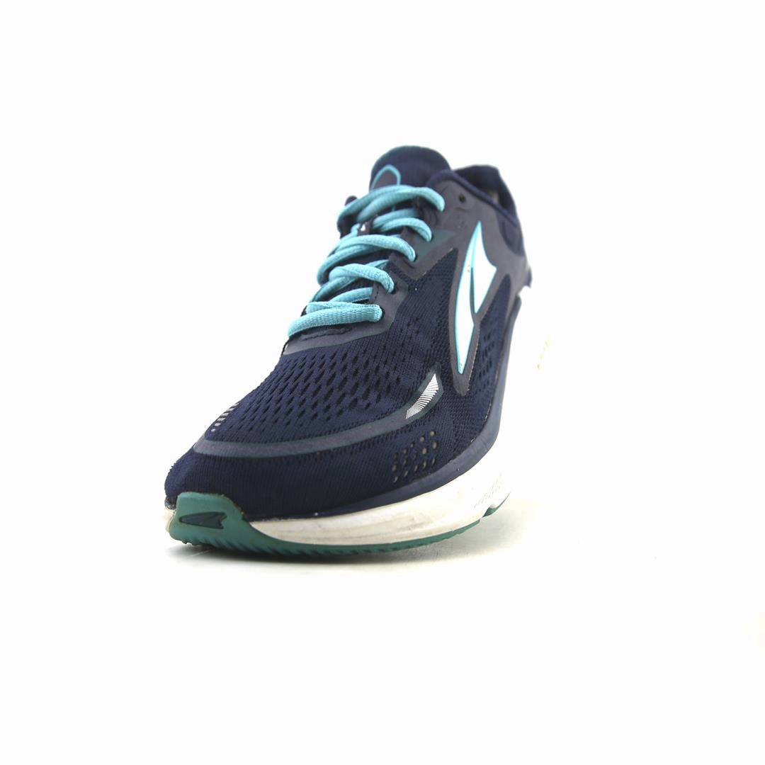 ALTRA PARADIGM 6 lightweight athletic shoe look