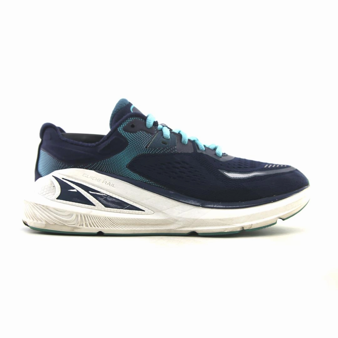 ALTRA PARADIGM 6 lightweight athletic shoe look